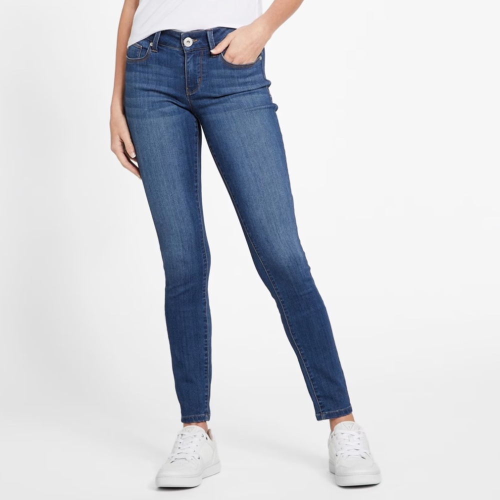 Guess Medium Rise Sienna Curvy Fit Skinny Jeans Size 26